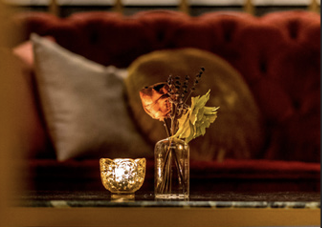 COC : Coffee, Oysters, & Champagne Bar Downtown Toronto